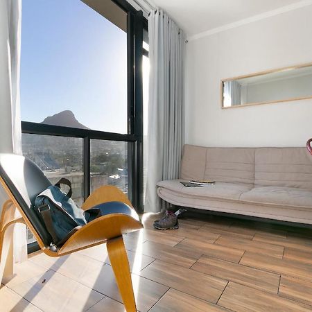 Urban Oasis At The Four Seasons Apartment Cape Town Luaran gambar