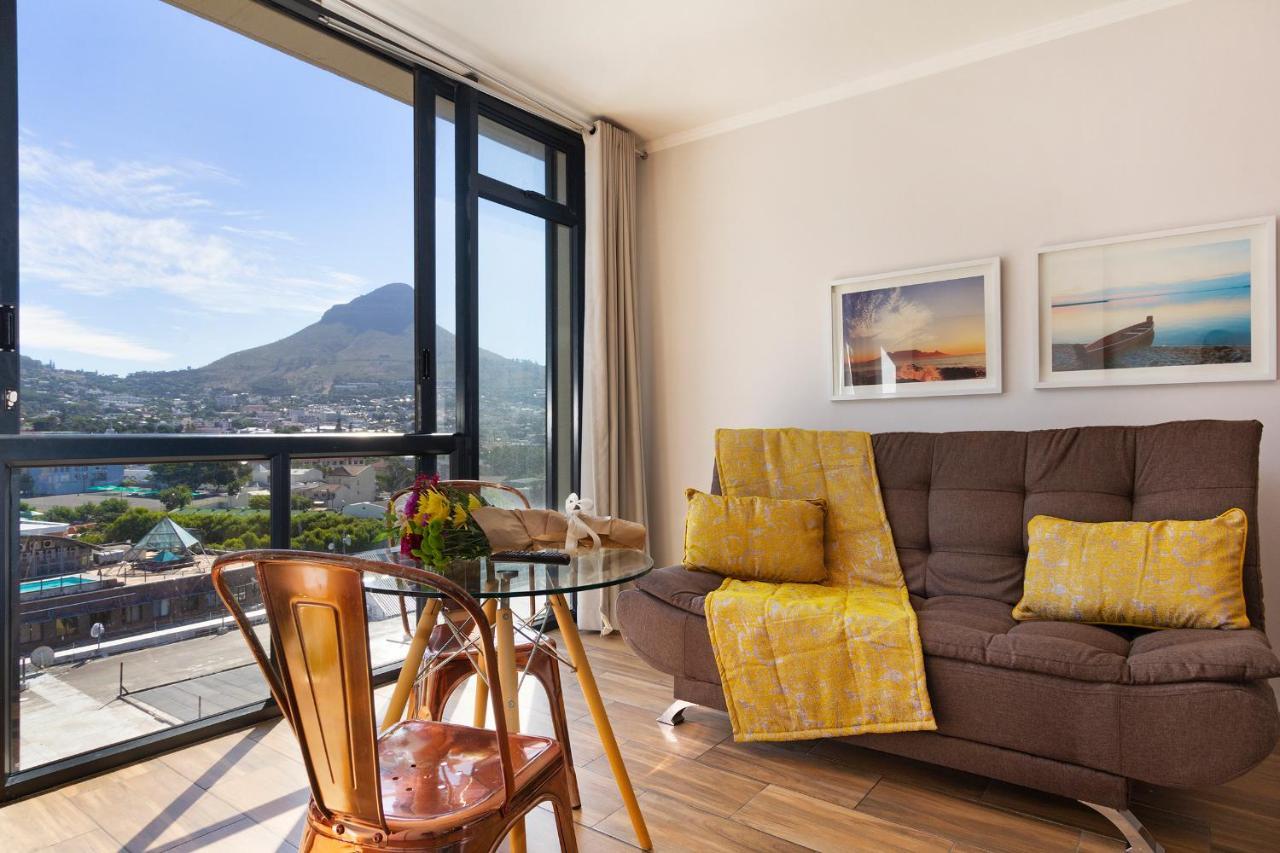 Urban Oasis At The Four Seasons Apartment Cape Town Luaran gambar