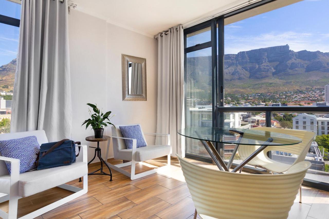 Urban Oasis At The Four Seasons Apartment Cape Town Luaran gambar
