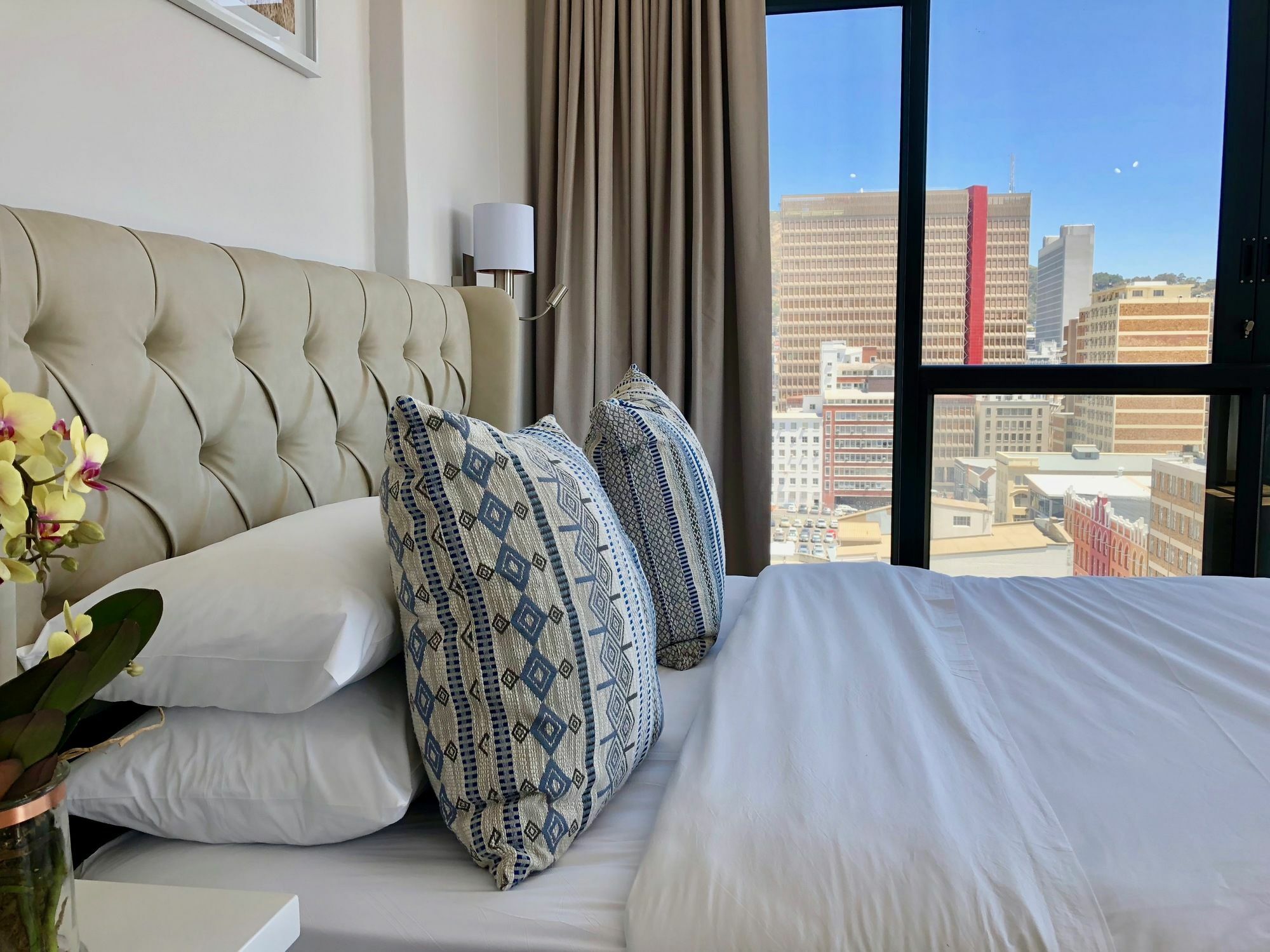 Urban Oasis At The Four Seasons Apartment Cape Town Luaran gambar